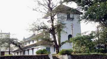 Settlement HSS Aluva, School Chapel